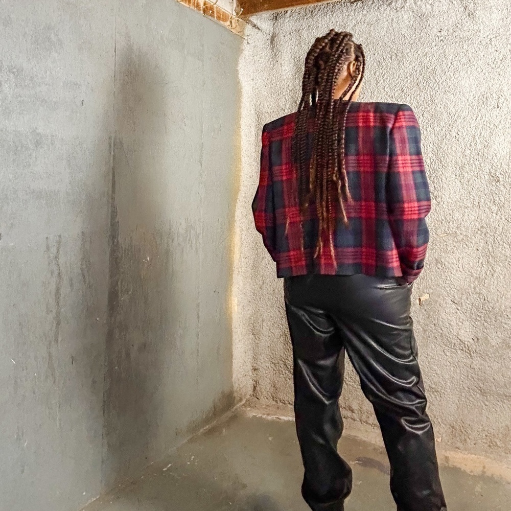 Vintage Wool Blazer, fits 12-14 - Picture 5 of 13